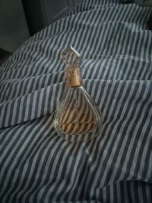 Perfume Halle Berry Reveal