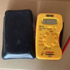 Digital multimeter