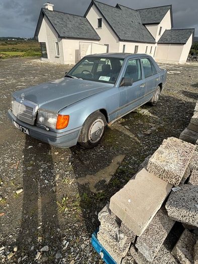 Mercedes 300e