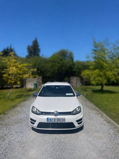 Volkswagen Golf R Variant 2.0 TSI 4 Motion Auto