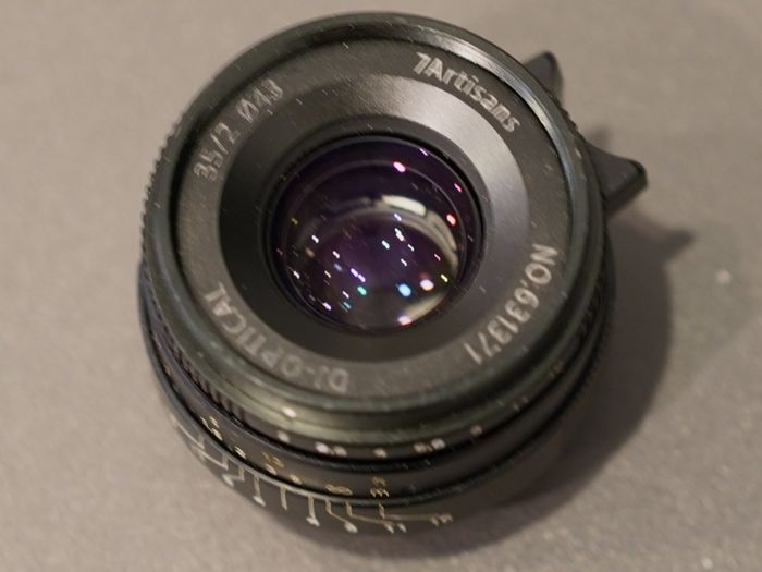 7Artisans 35mm f/2 lens Leica M mount
