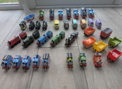 Thomas The Tank Engine Tracks and Trains