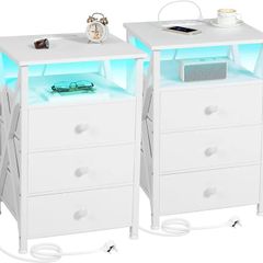 Bedside Table Set of 2 with Charging Station, Side Table with Led Lights, Bedside Cabinet with 3 Fabric Storage Drawers, End Table, Sofa Side Table, Nightstand for Living Room