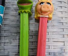Kermit and Miss piggy PEZ