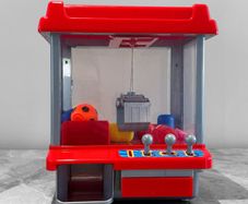 Pre Owned Smyths Toys Electronic Mini Claw Machine