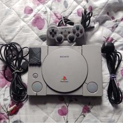 Playstation 1 SCPH-9002 Console Bundle