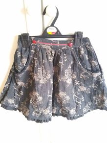 girls skirt