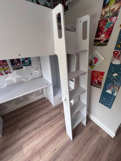 Kids bunk bed/ loft bed with wardrobe and desk