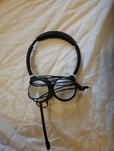 Noise Cancelling Headphones