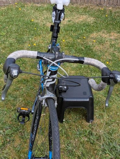 Road bike
