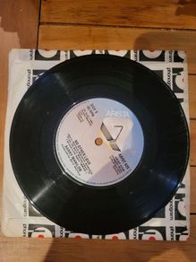 Barry Manilow Lets Hang On 7 inch single
