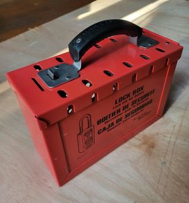 Master Lock 498A Lock Box