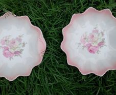 Unique Bon Bon dish / Cake plates James Kent