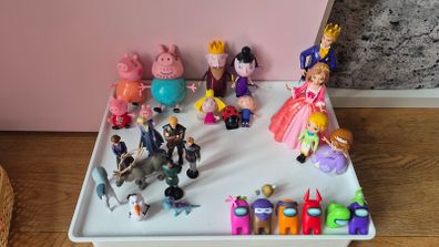 Kids Figures