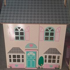 Toys wooden Doll house