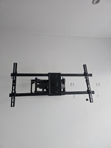 Tv bracket