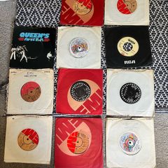 11x Queen 7" singles