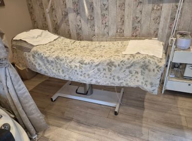 Beauty Bed