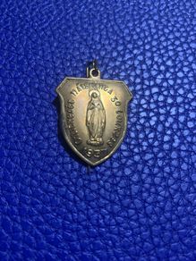 Rare Vintage Lourdes Medal