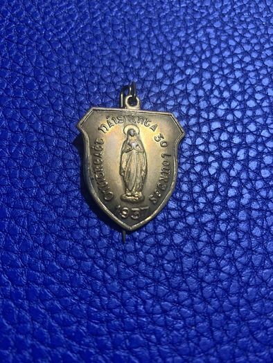 Rare Vintage Lourdes Medal
