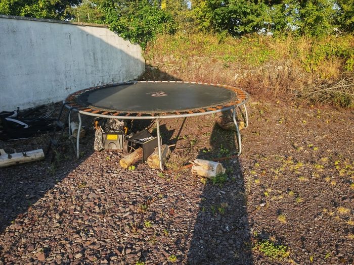 Trampoline