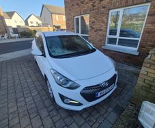 Hyundai  van