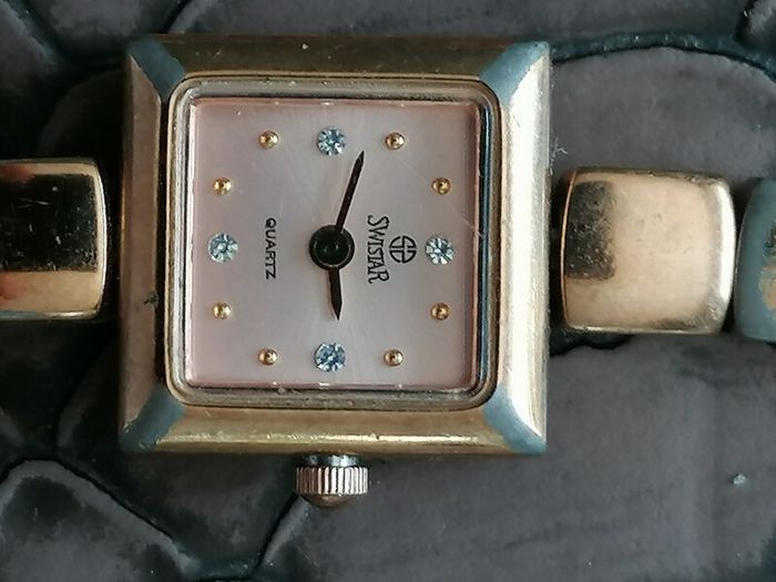 Swistar vintage inspired watch