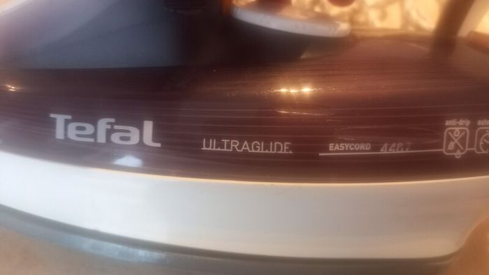 Tefal ultraglide steam iron