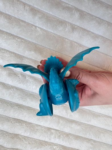Disney How to Train Your Dragon Burger King  Stormfly Rolling action Figure approx. 10 cm. Used Please see photos