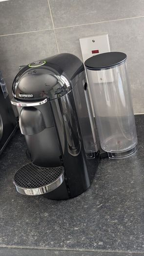 VertuoPlus Coffee Machine, Piano Black