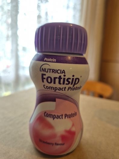 Nutricia Fortisip Compact Protein Strawberry Flavour