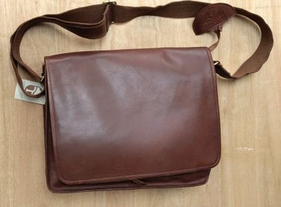 Handmade Leather Satchel Bag - Tinnakeenly