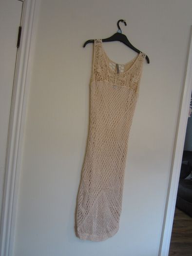 Guess    Size 8/10