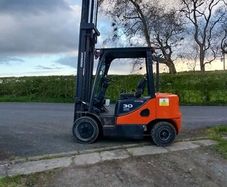 Doosan 3 Ton Forklift