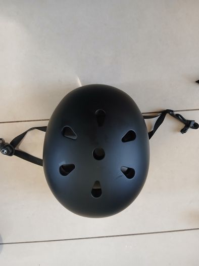 Pro Scooter + Full Protective Gear Set - Like New, Barely Used
