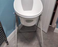 baby bath with stand