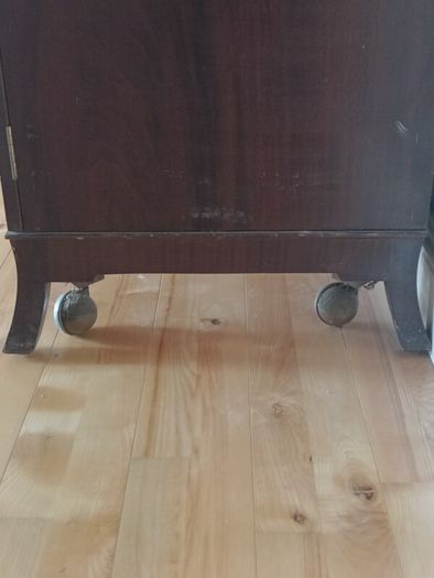 Wardrobes 100 euro EACH