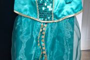 Princess Jasmine costume