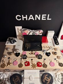 chanel charms