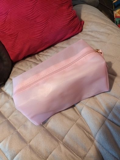 make up purse