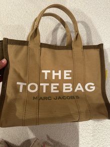 marc by marc jacobs tote bag