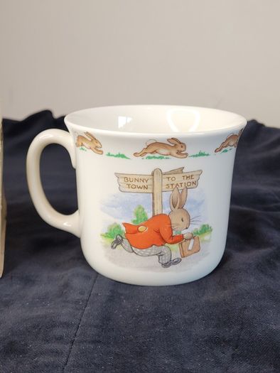 Vintage Royal Doulton Bunnykins Hug A Mug Golden Jubilee 1984 Boxed
