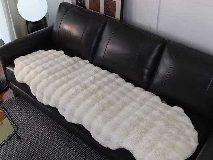 Carpet faux rabbit fur
