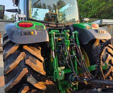 Tractor