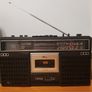 Vintage Crown CSC-615L Boombox / 4 Band Radio & Tape Deck. Image 2