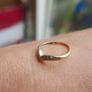 Vintage 9c Gold 375 Diamond Chevron Ring 1,5g Image 4