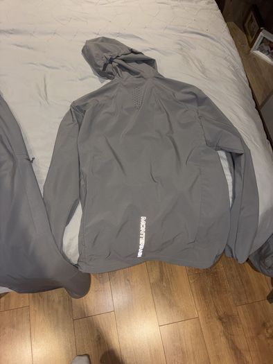 monterrain tracksuit size M