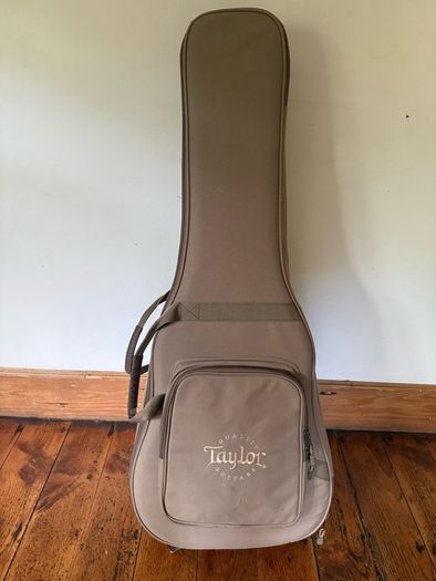 Taylor 214ce-N