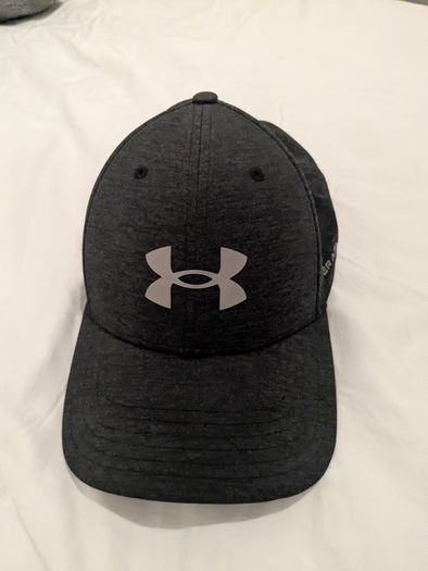 Cap under armour