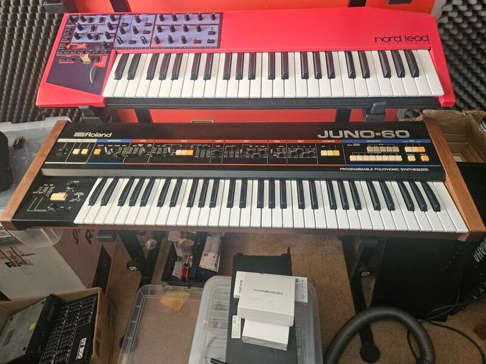 Roland Juno 60